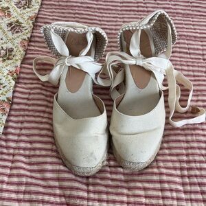 Castaner Cream Espadrille Wedges with Ankle Ties